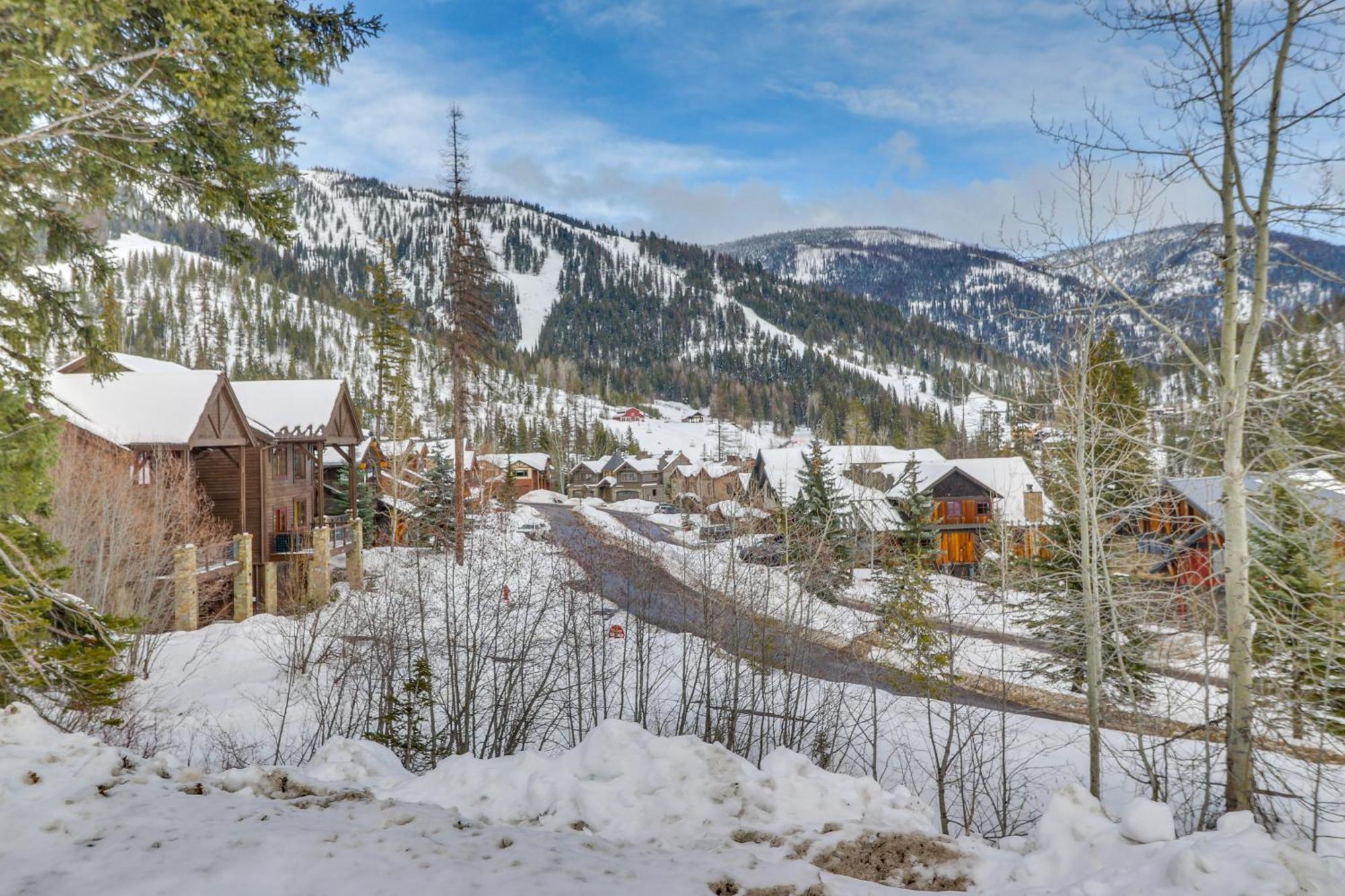 Spacious Whitefish Home With Sauna And Ski Resort View Екстериор снимка