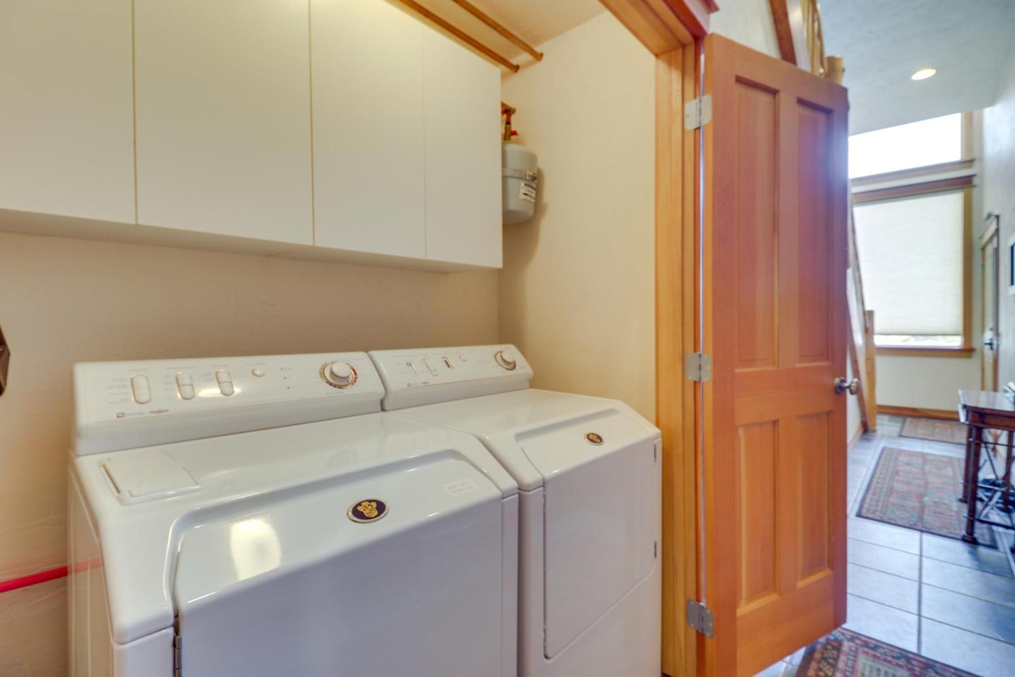 Spacious Whitefish Home With Sauna And Ski Resort View Екстериор снимка