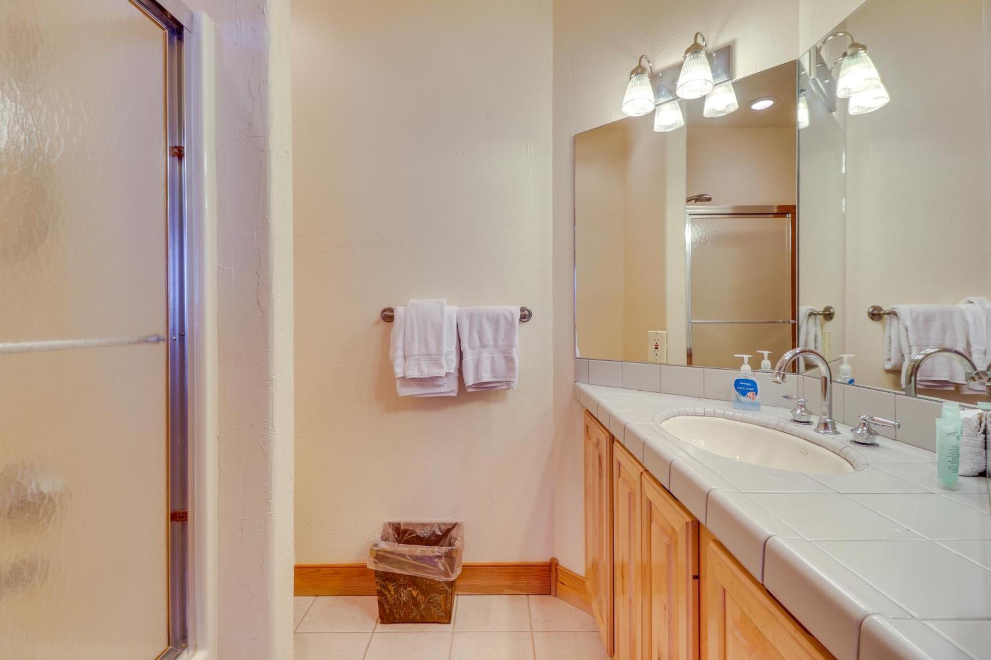 Spacious Whitefish Home With Sauna And Ski Resort View Екстериор снимка