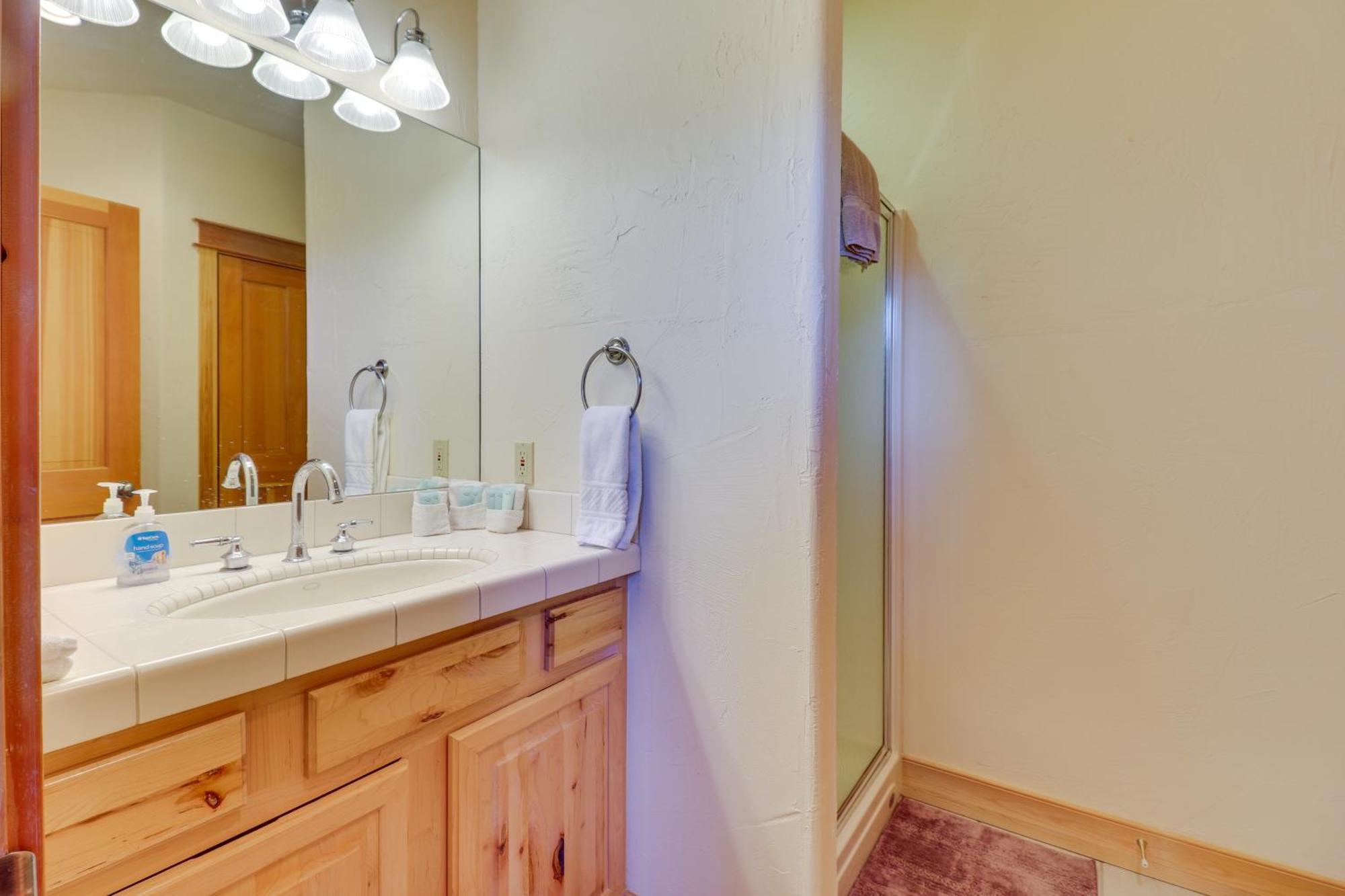 Spacious Whitefish Home With Sauna And Ski Resort View Екстериор снимка