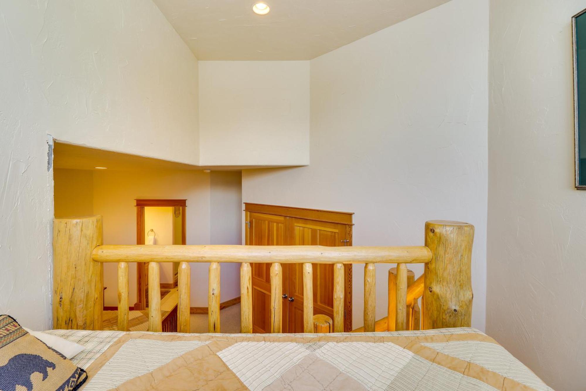 Spacious Whitefish Home With Sauna And Ski Resort View Екстериор снимка