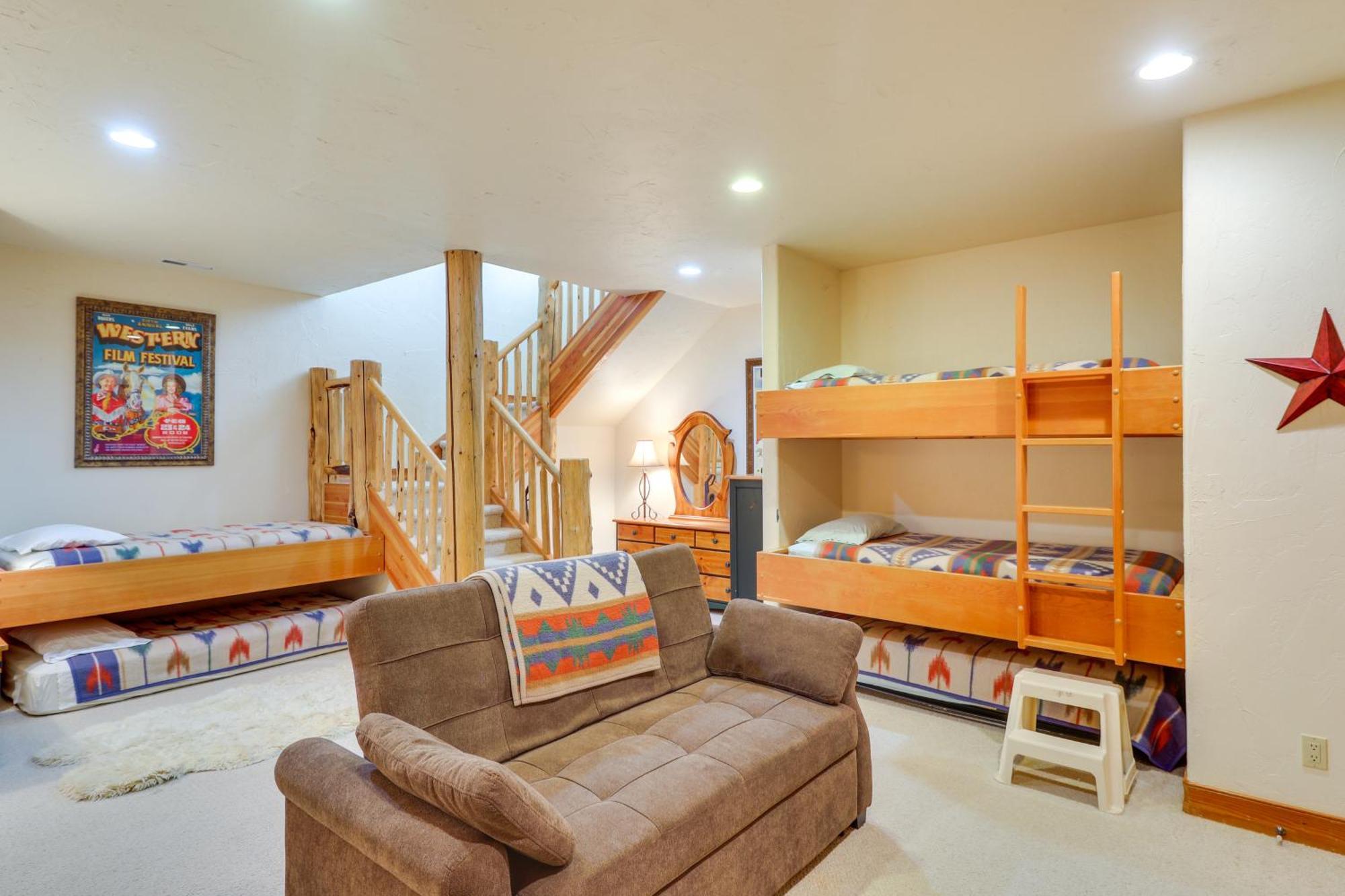 Spacious Whitefish Home With Sauna And Ski Resort View Екстериор снимка